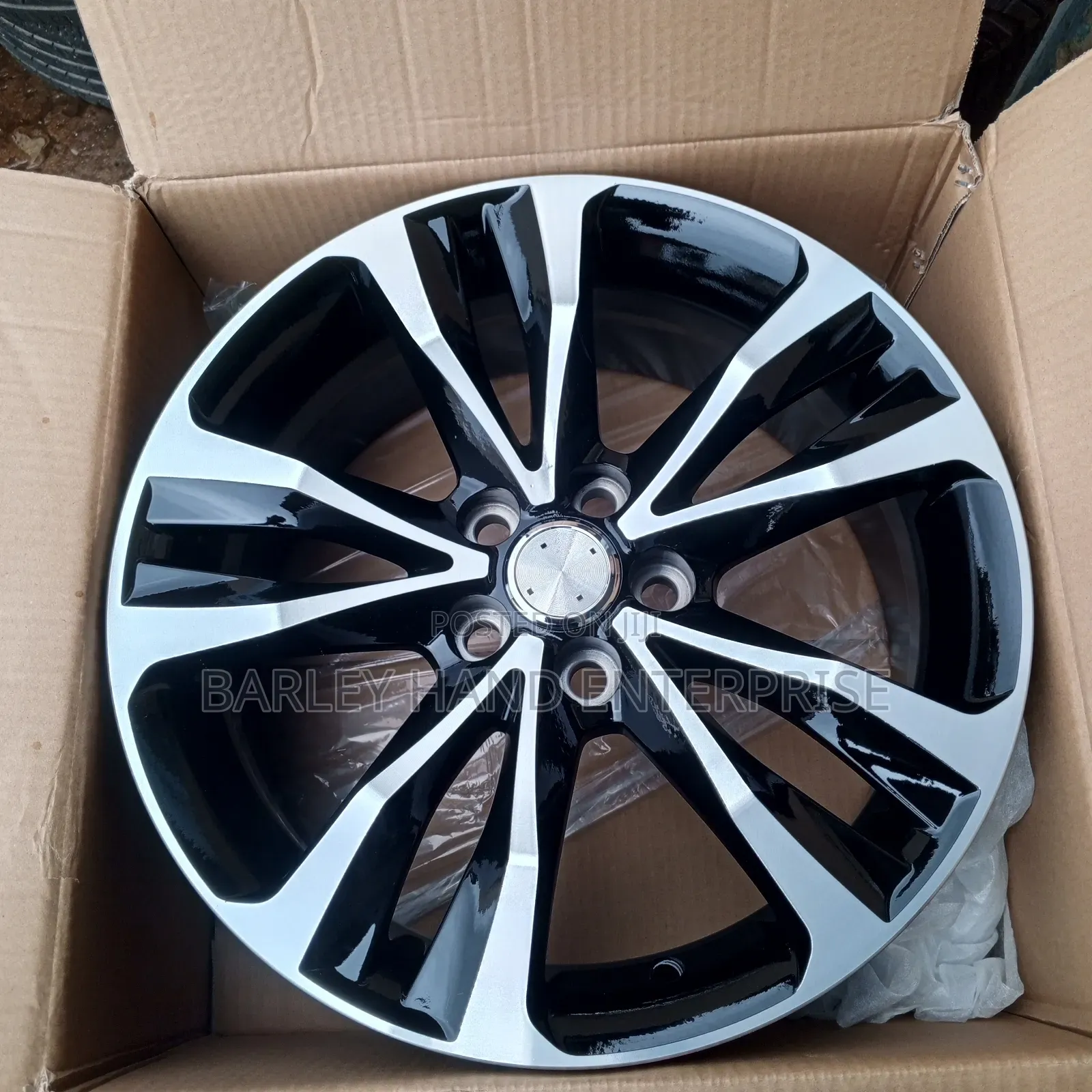 Brand New 16 Inch Alloy Rim for Toyota Corolla, Pontiac Vibe, Avensis