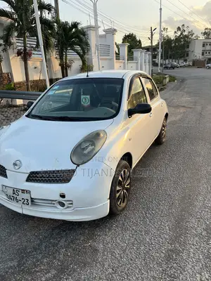 Nissan March 1.2 FWD 2005 White