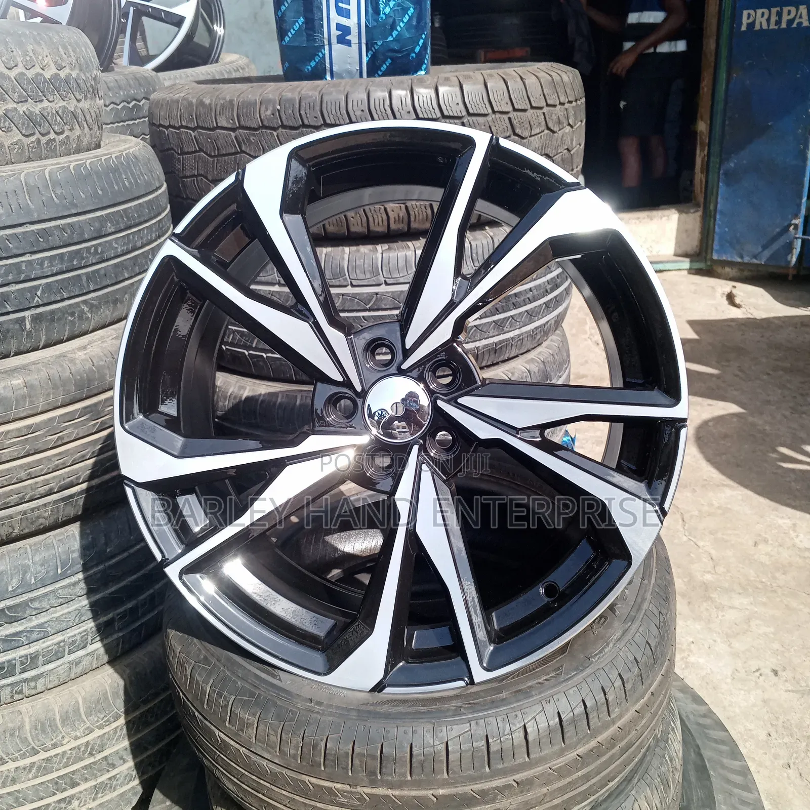Brand New 17 Inch Alloy Rim for Toyota Corolla, Pontiac, Avensis Etc