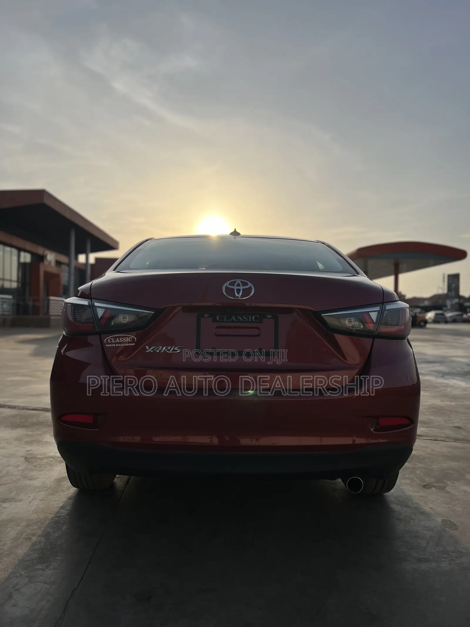 Toyota Yaris 2019 Red