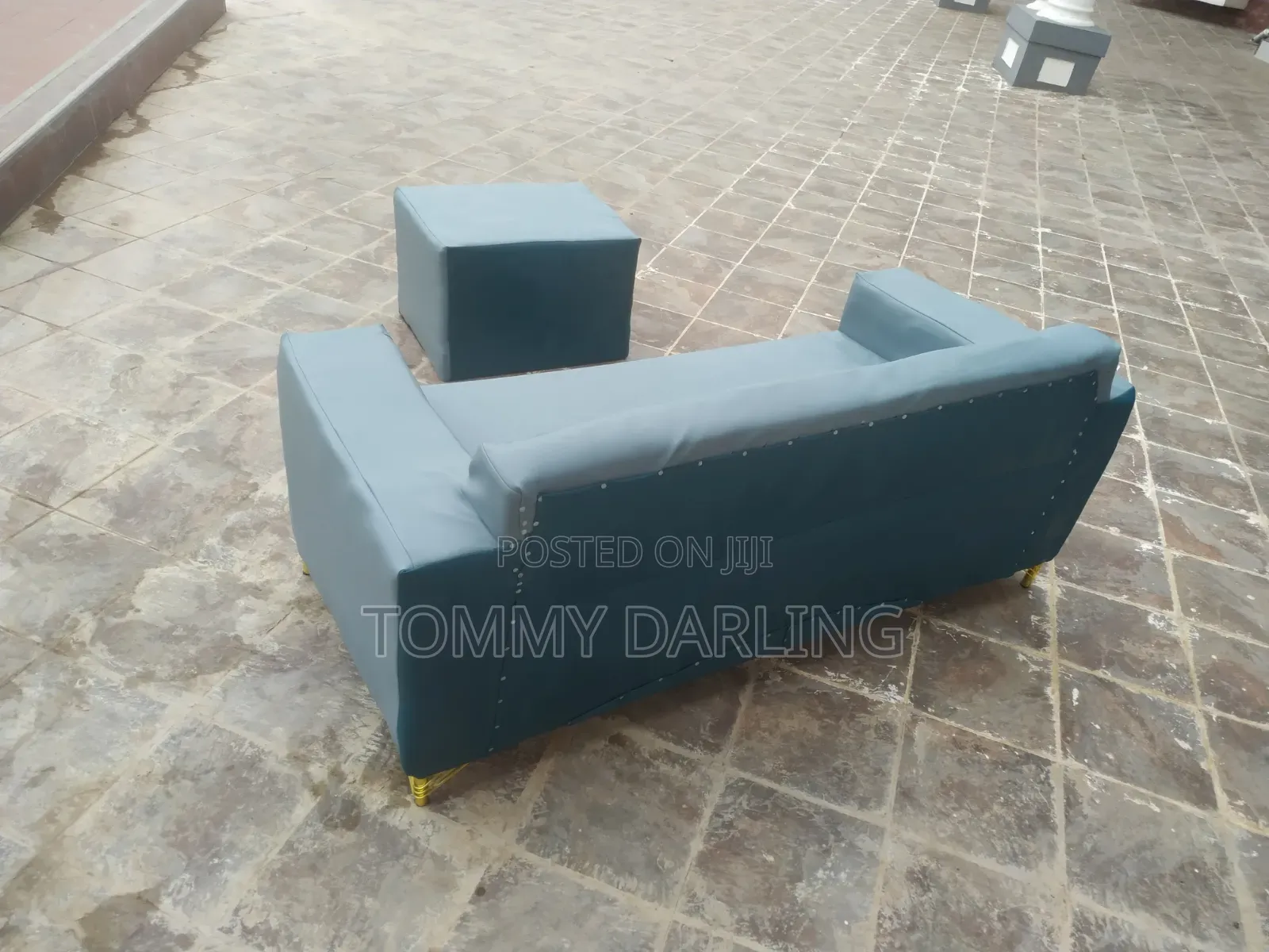 Brand New, Quality 3 in 1 Sofa Chair With Center Table for Sale