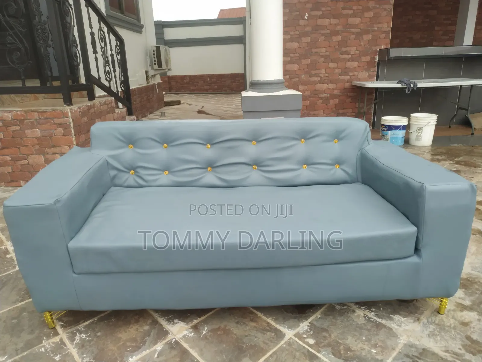 Brand New, Quality 3 in 1 Sofa Chair With Center Table for Sale