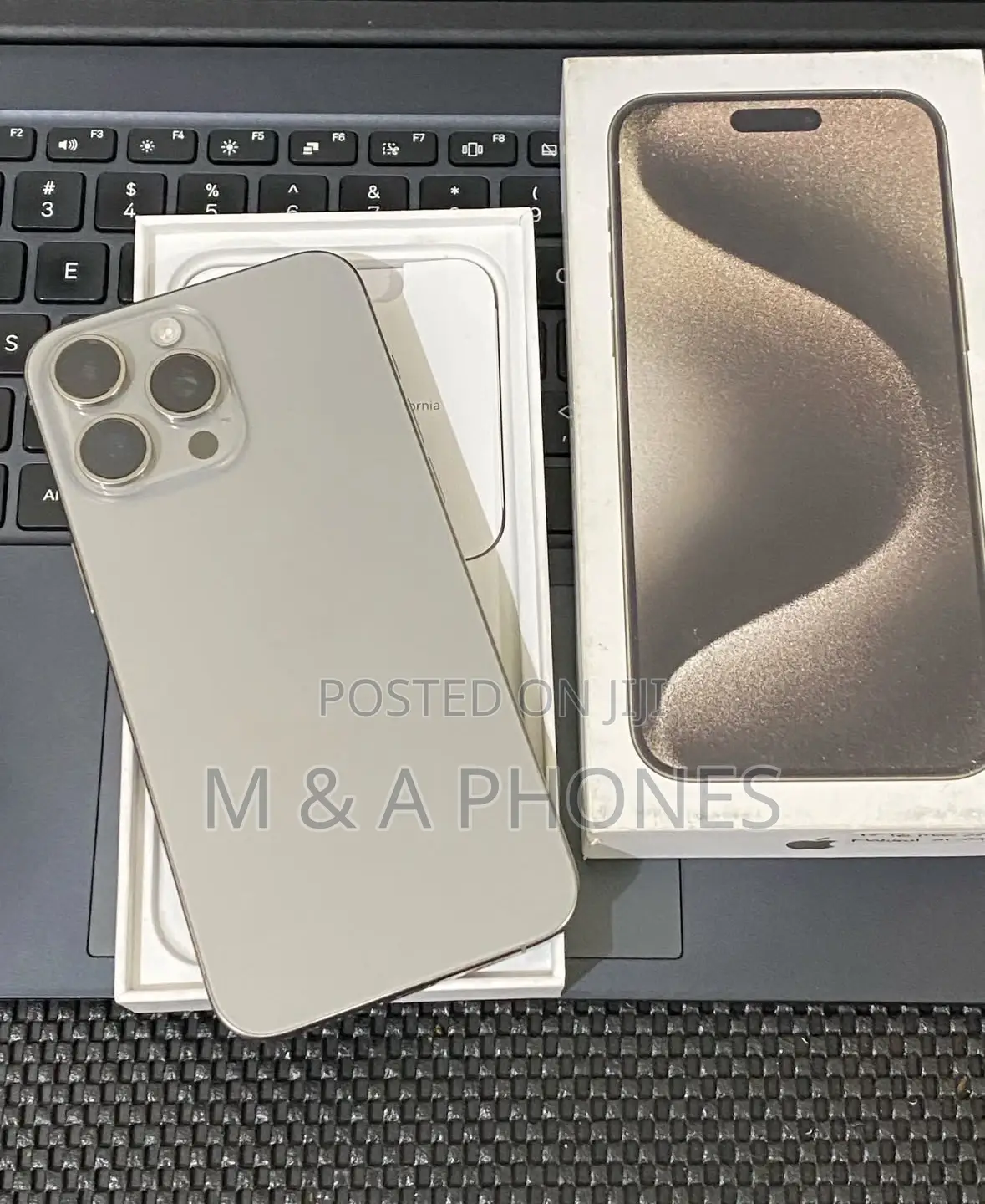 Apple iPhone 15 Pro Max 256 GB Silver