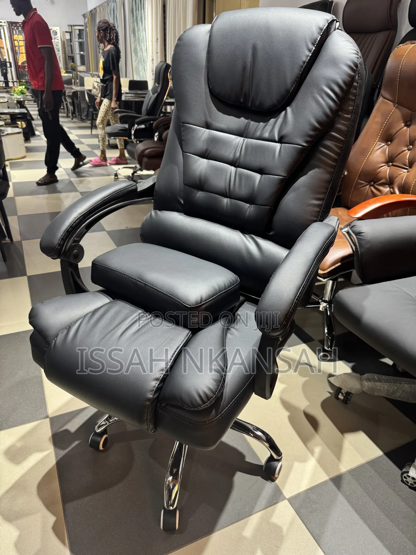 Heavy Duty High Back Chair.