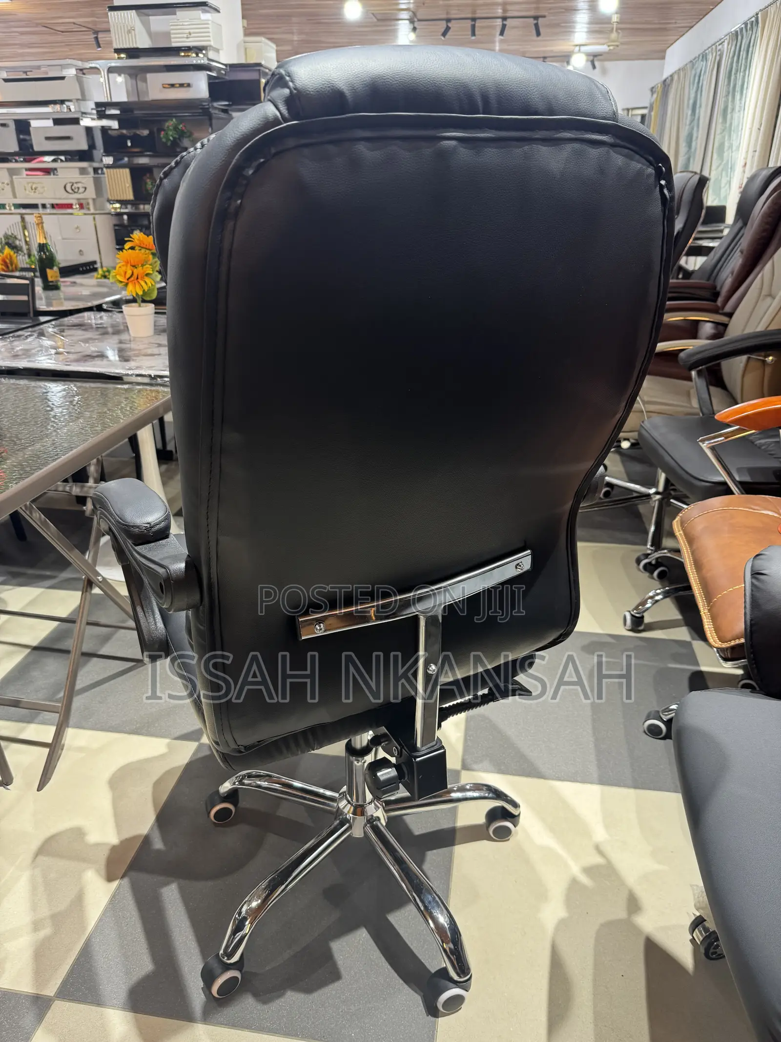 Heavy Duty High Back Chair.