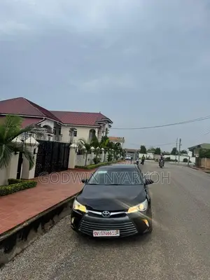Toyota Camry LE 4dr Sedan (2.5L 4cyl 6A) 2015 Black