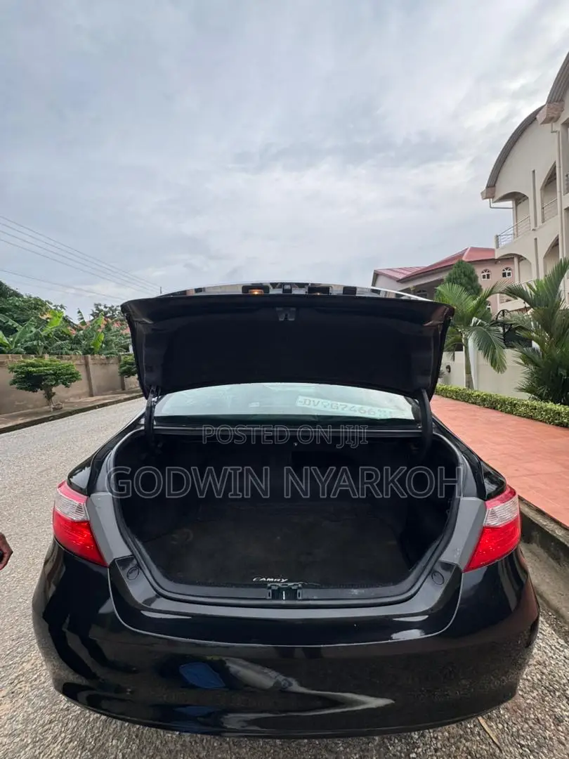 Toyota Camry LE 4dr Sedan (2.5L 4cyl 6A) 2015 Black