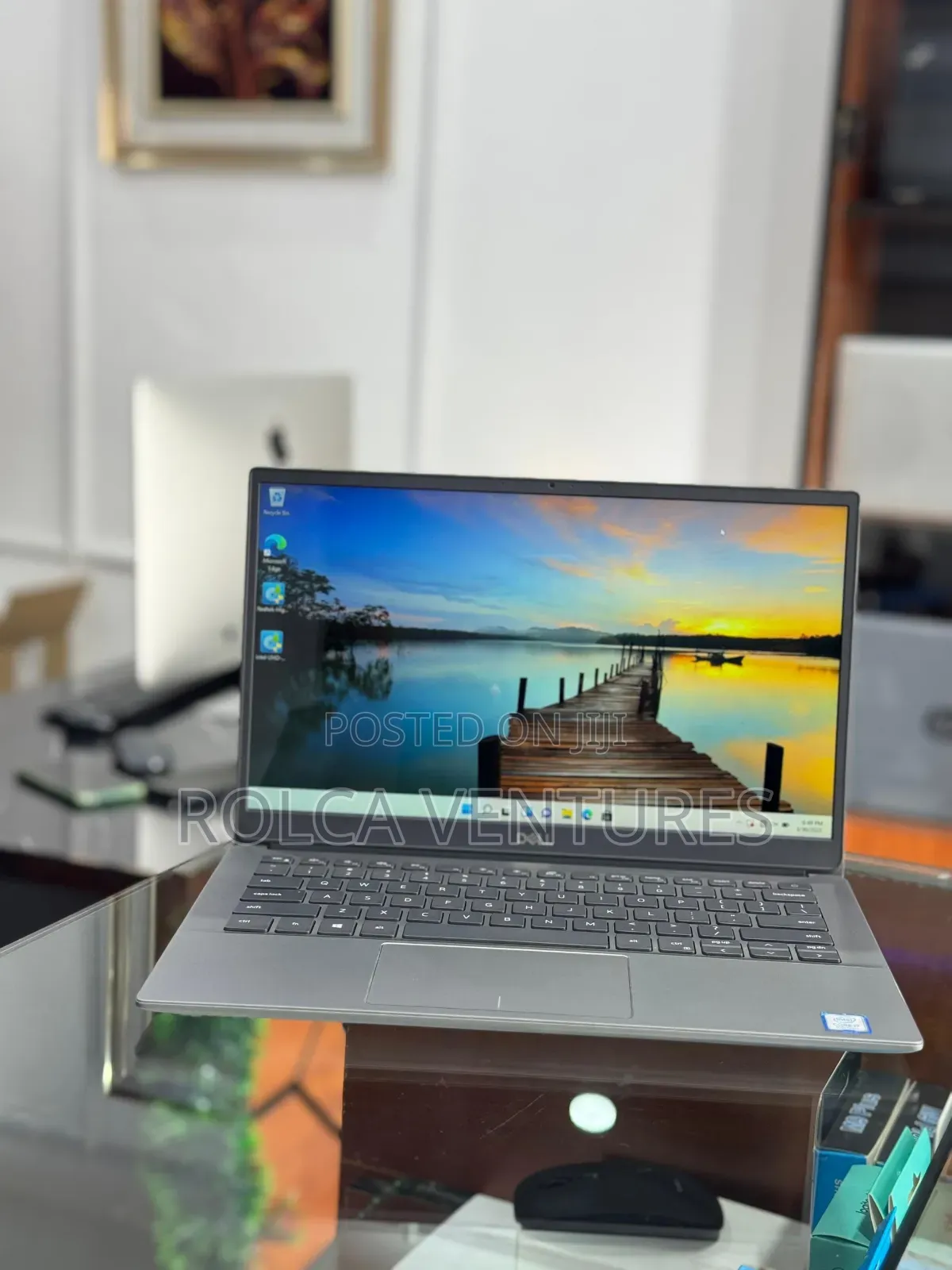 Laptop Dell Latitude 3301 8GB Intel Core i7 SSD 256GB