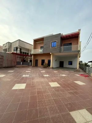 4bdrm Duplex in Felmic Real Estate, Asore Junction for sale