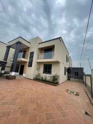 4bdrm Duplex in Felmic Real Estate, Police Station for sale
