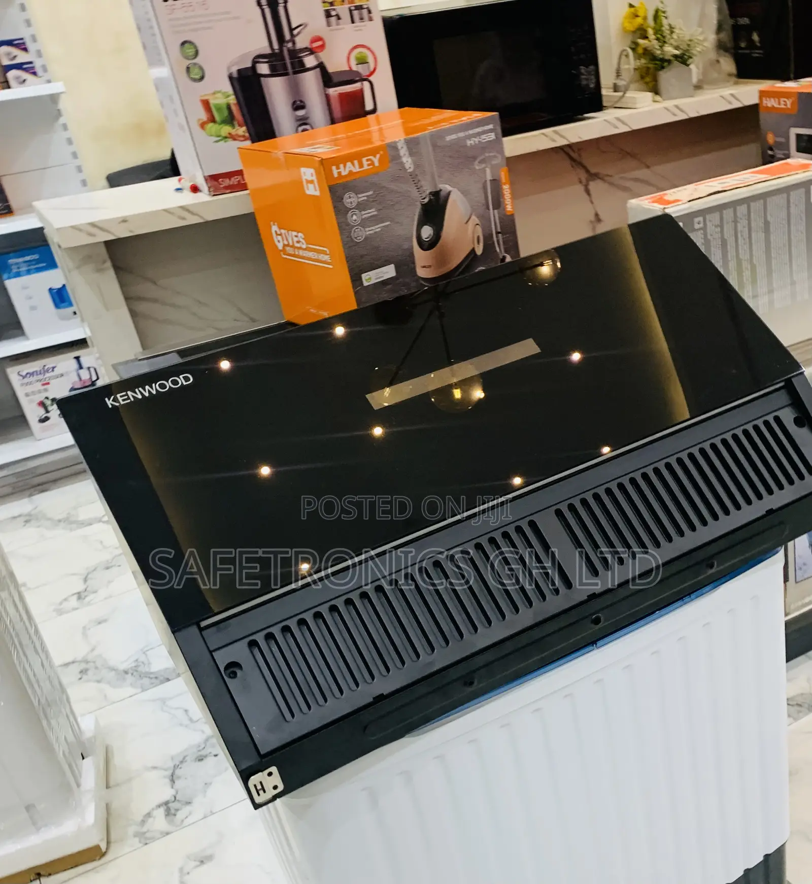 Fabulous Black Kenwood 90cm Heat Extractor (Range Hood).