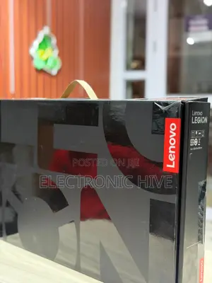 New Laptop Lenovo Legion 7 32GB Intel Core Ultra 7 SSD 1T