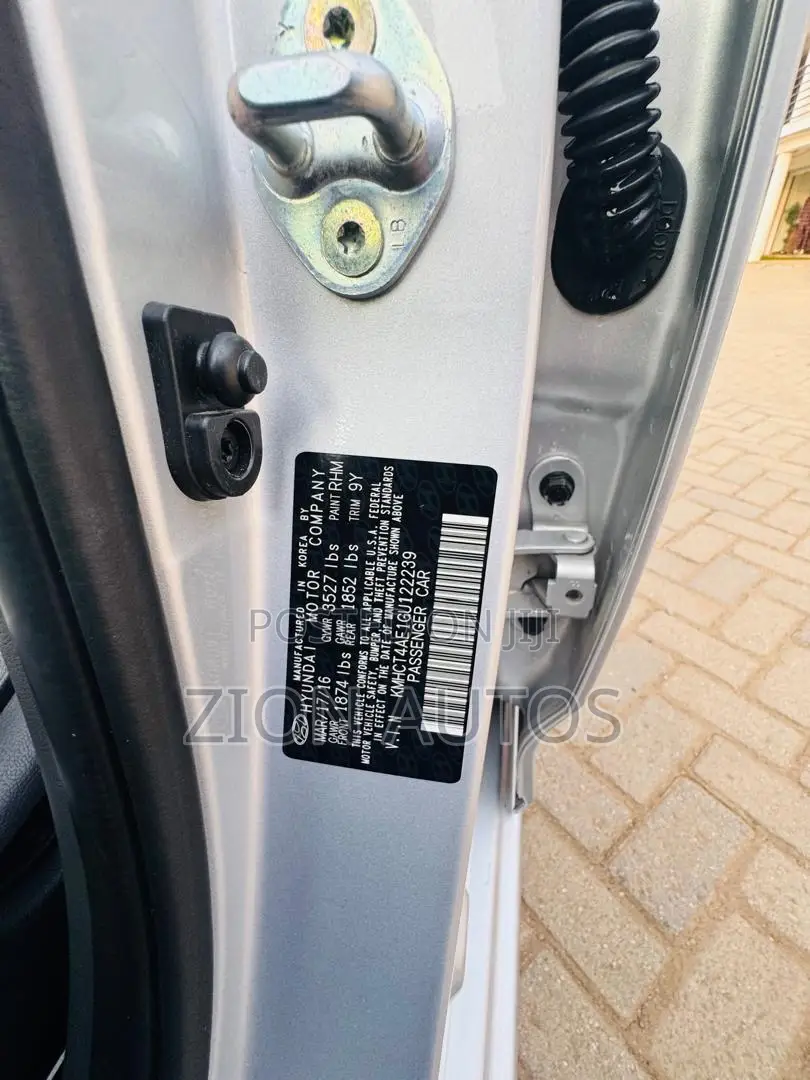 Hyundai Accent SE Sedan 2016 Silver