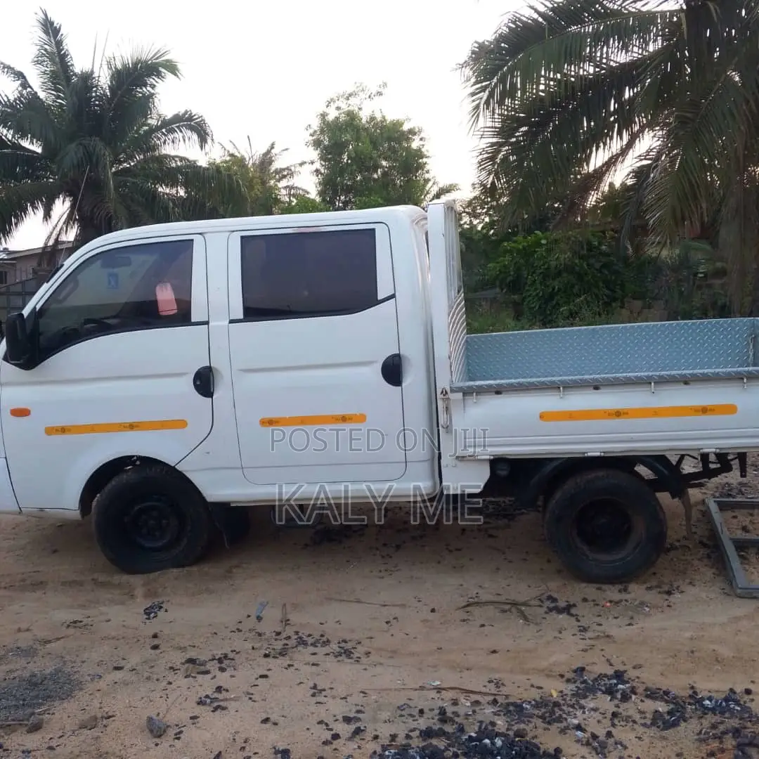 2009 Hyundia Porter