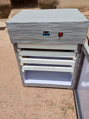 Eggs Incubators