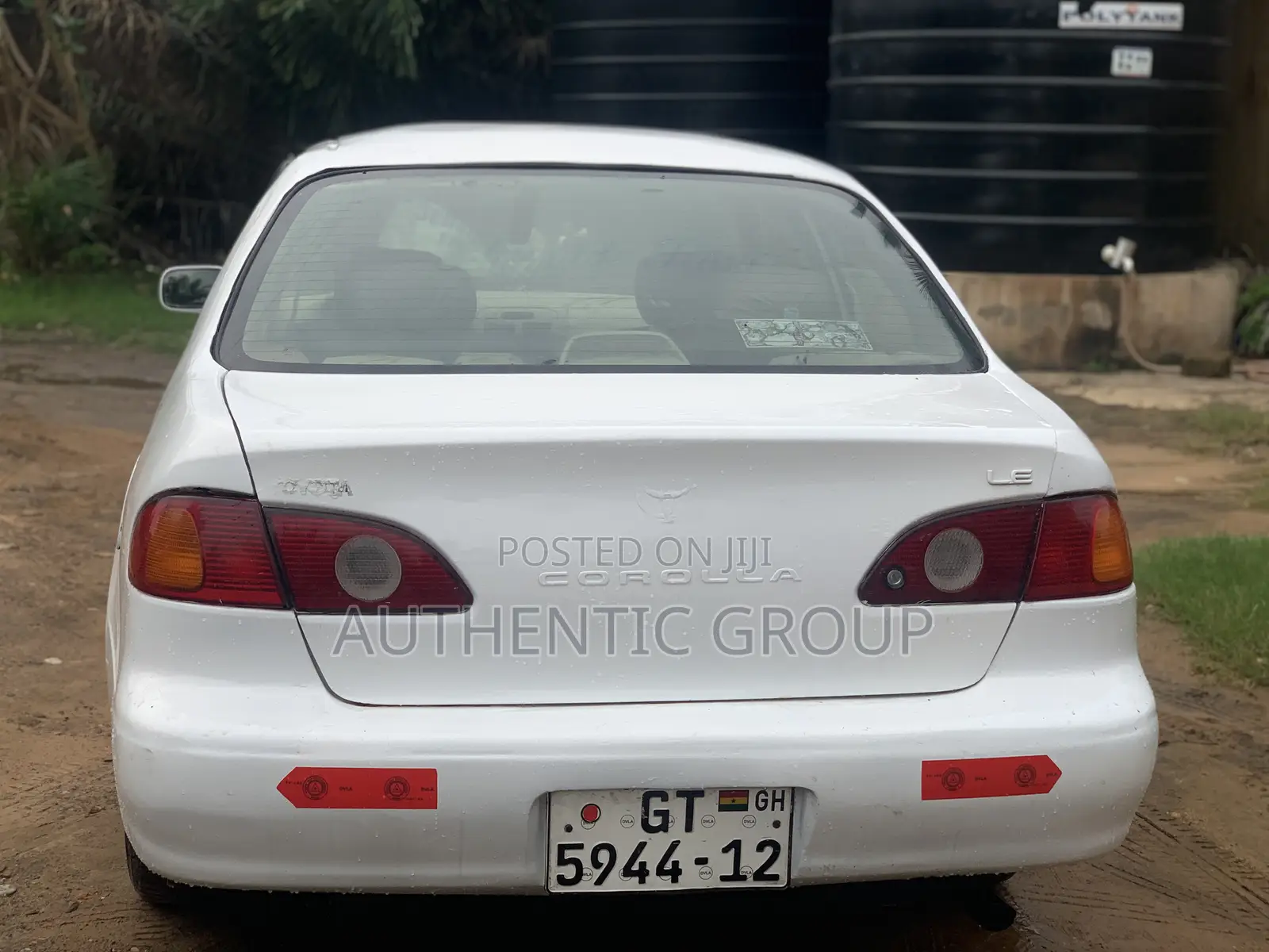 Toyota Corolla 2002 White