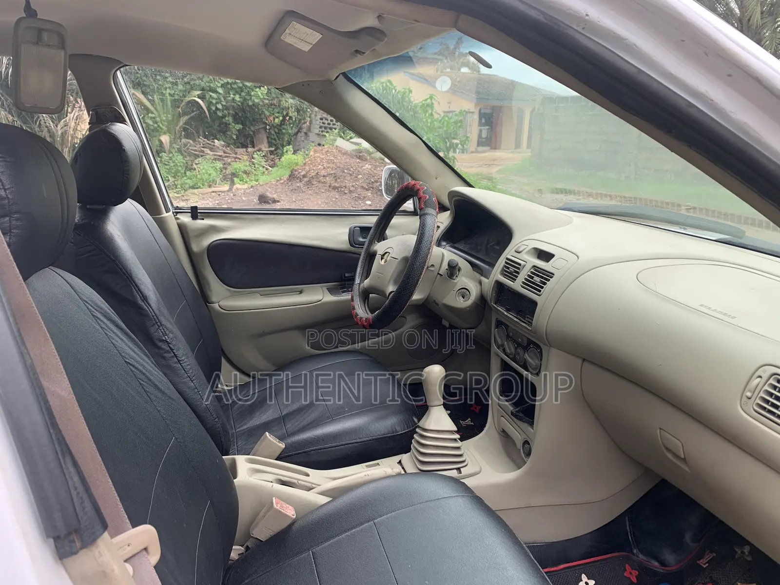 Toyota Corolla 2002 White