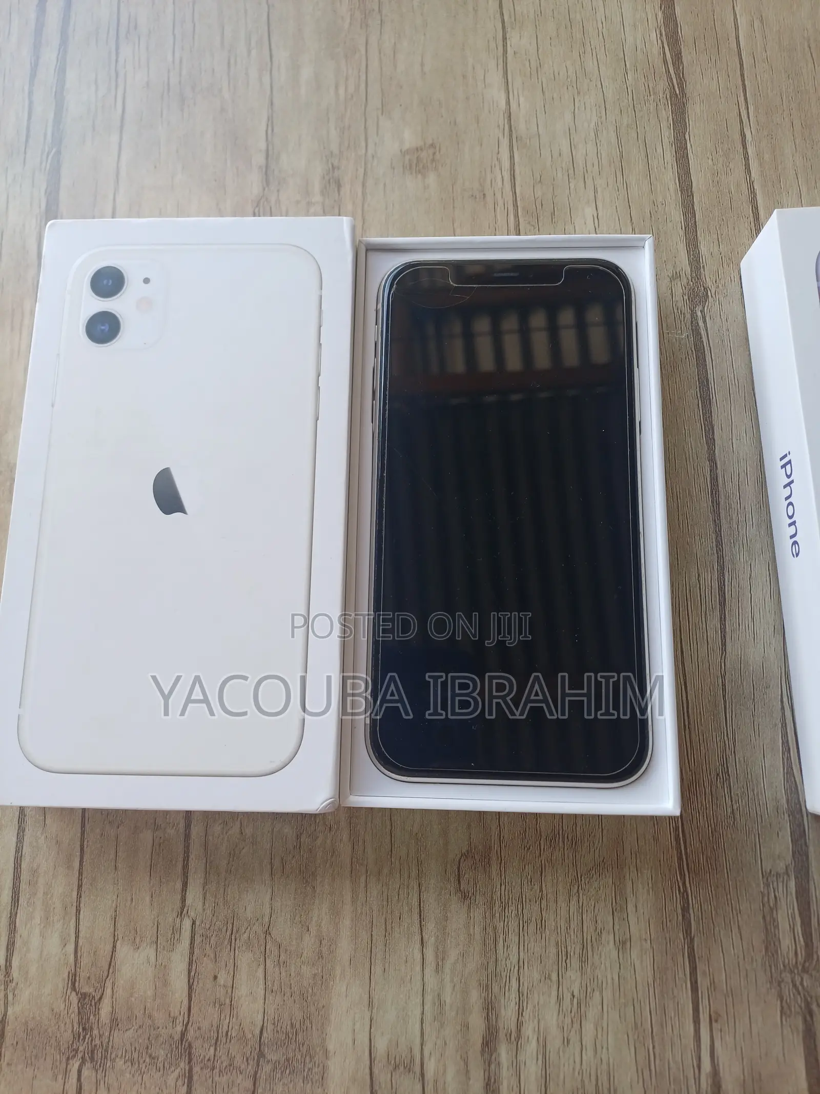 Apple iPhone 11 64 GB Purple