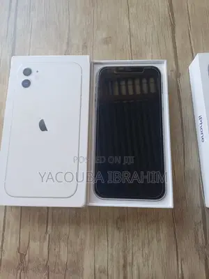 Apple iPhone 11 64 GB Purple