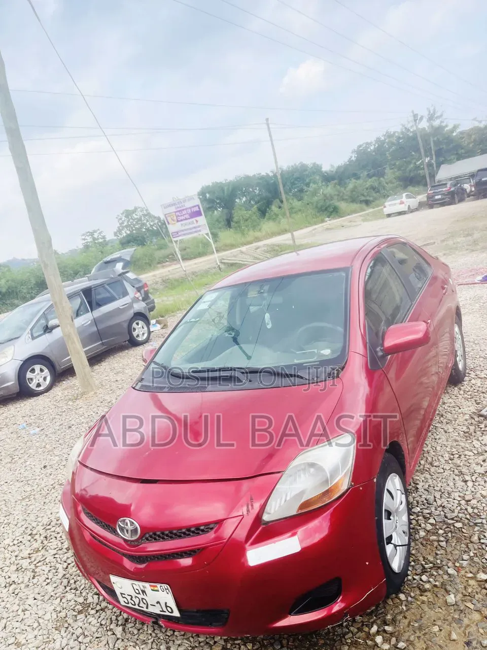 Toyota Yaris Base Hatchback 5dr 2010 Red