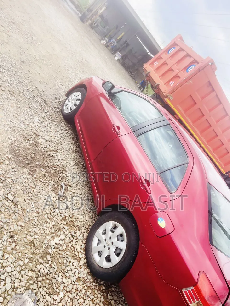 Toyota Yaris Base Hatchback 5dr 2010 Red