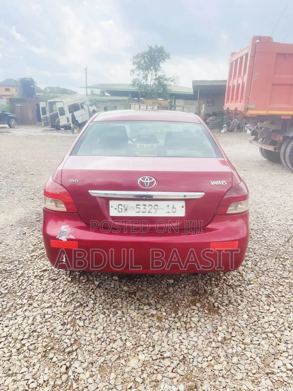 Toyota Yaris Base Hatchback 5dr 2010 Red