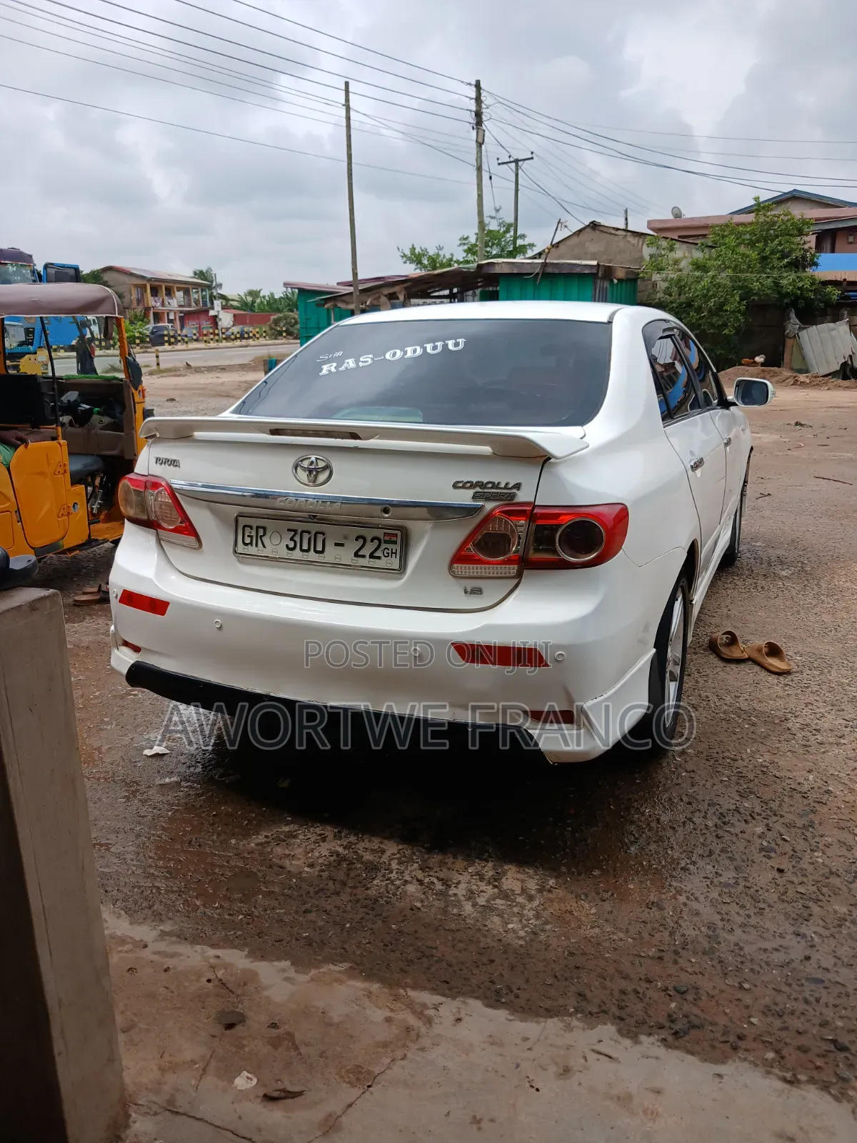 Toyota Corolla S 4dr Sedan (1.8L 4cyl 4A) 2013 White
