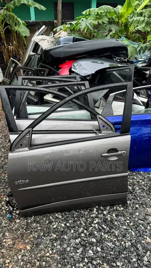 2002,2003,2004,2005,2006,2007 Doors for Pontiac Vibe