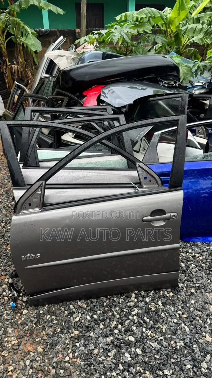 2002,2003,2004,2005,2006,2007 Doors for Pontiac Vibe