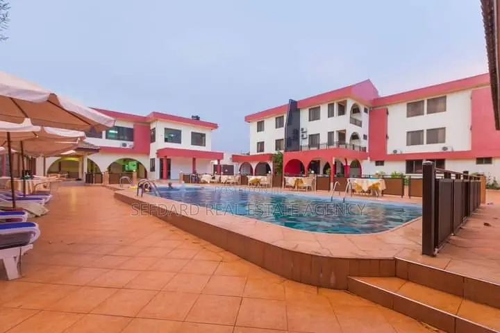Hotel for Sale – Tema Community 5