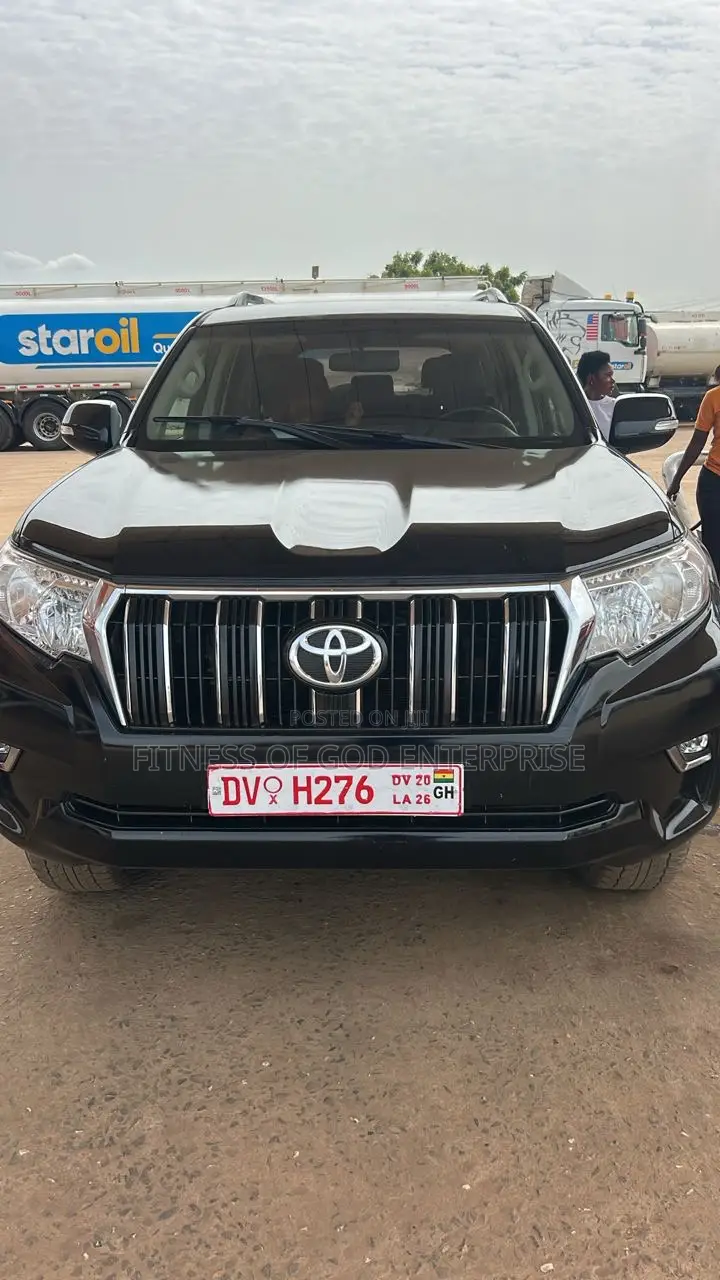 Toyota Land Cruiser Prado 2021 Black