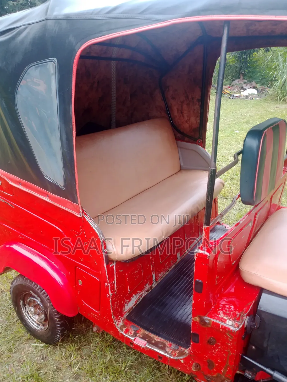 Bajaj RE 2023 Red