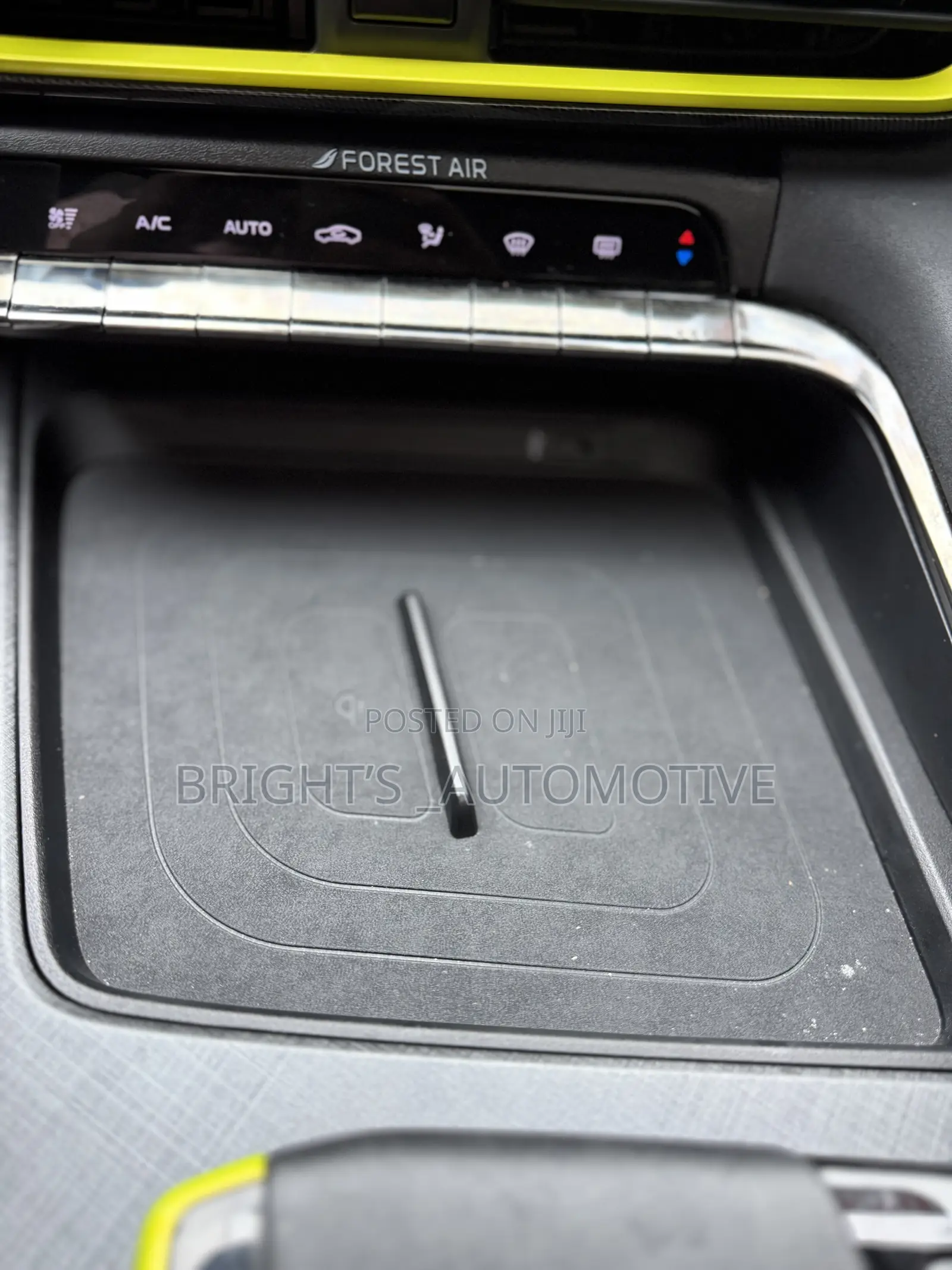 Changan UNI-T 1.5 FWD 2023 Blue