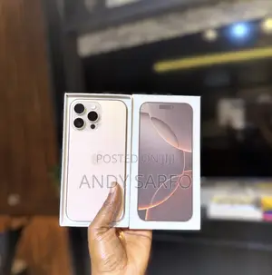 New Apple iPhone 16 Pro Max 256 GB Gold
