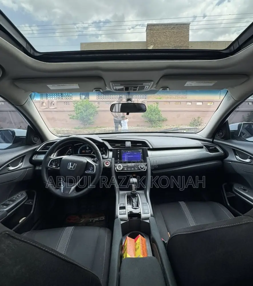 Honda Civic 2017 White