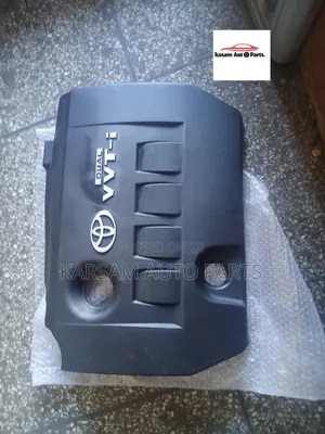 Toyota Genuine Corolla VVT-I Engine Top Cover From 2009 to 2016
