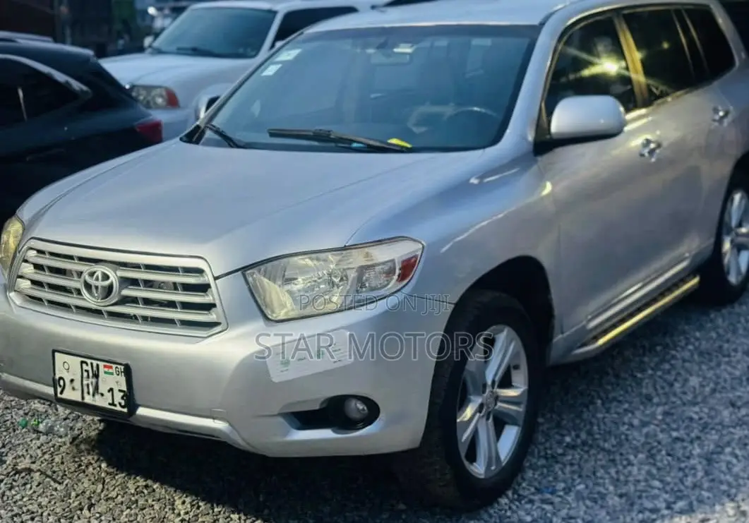 Toyota Highlander 2010 Silver