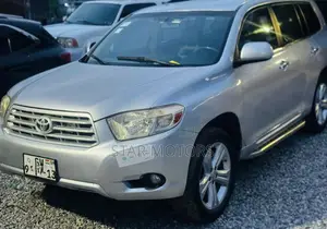 Toyota Highlander 2010 Silver