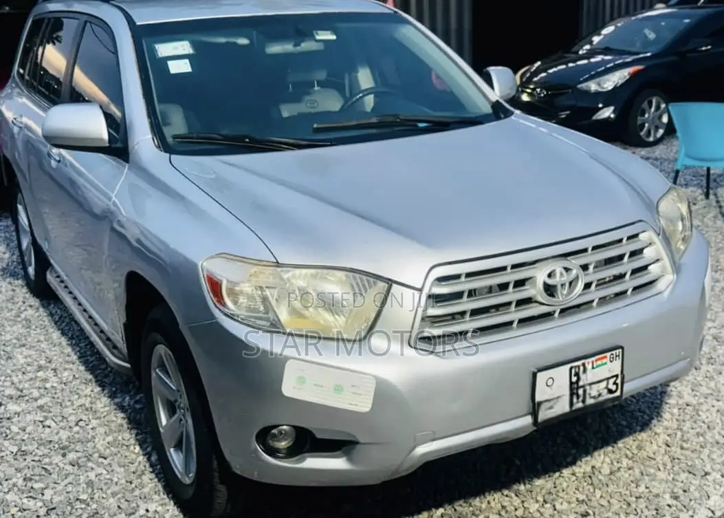 Toyota Highlander 2010 Silver