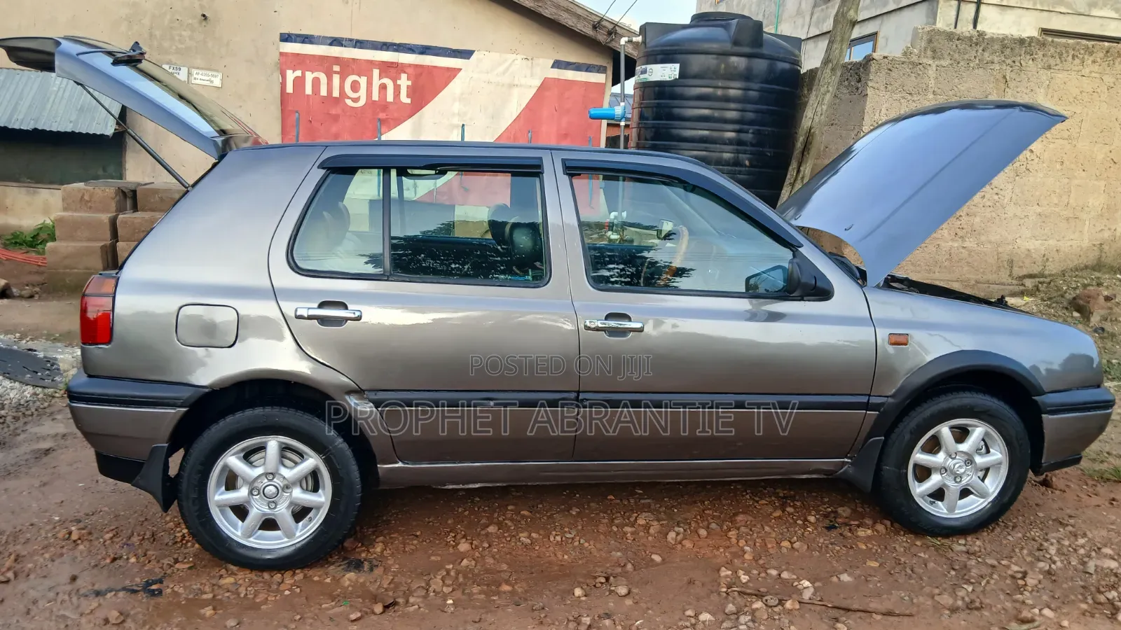 Volkswagen Golf 1999 Gray