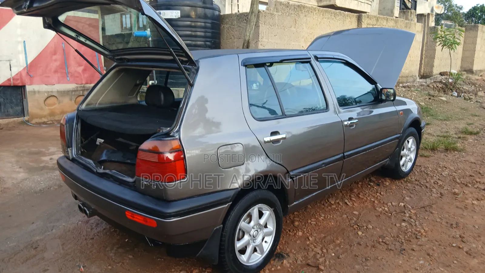 Volkswagen Golf 1999 Gray