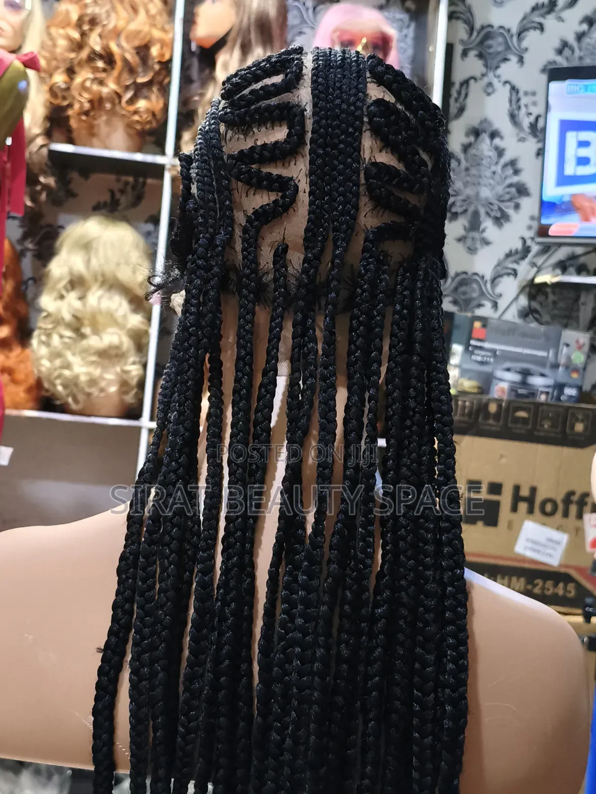 Zigzag Braids In Black