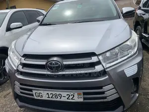 Toyota Highlander Limited 2019 Silver