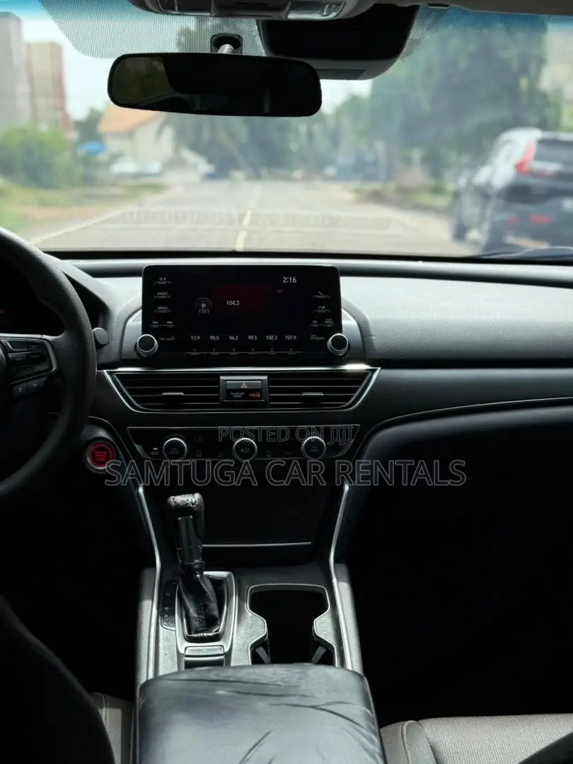 Honda Accord EX 2018 Silver