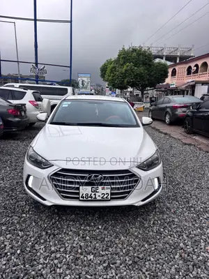 Hyundai Elantra 2017 White