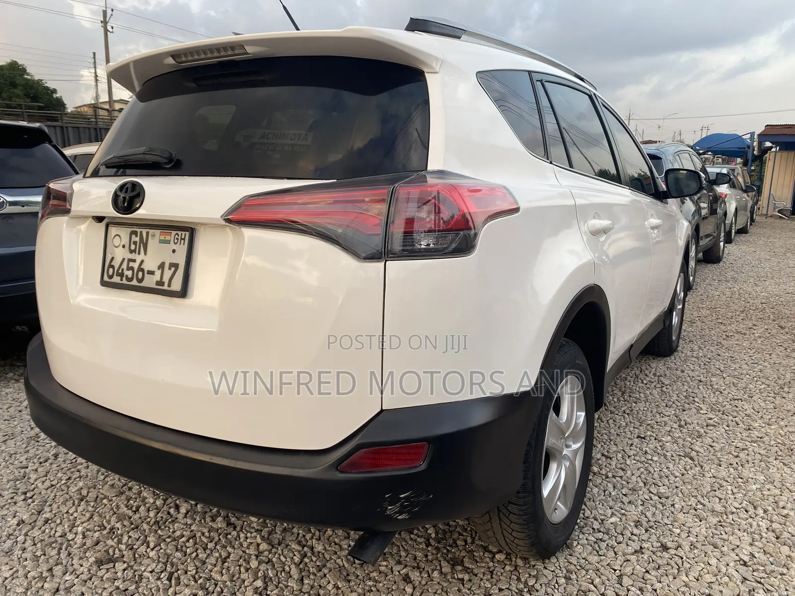 Toyota RAV4 LE 4dr SUV AWD (2.5L 4cyl 6A) 2015 White