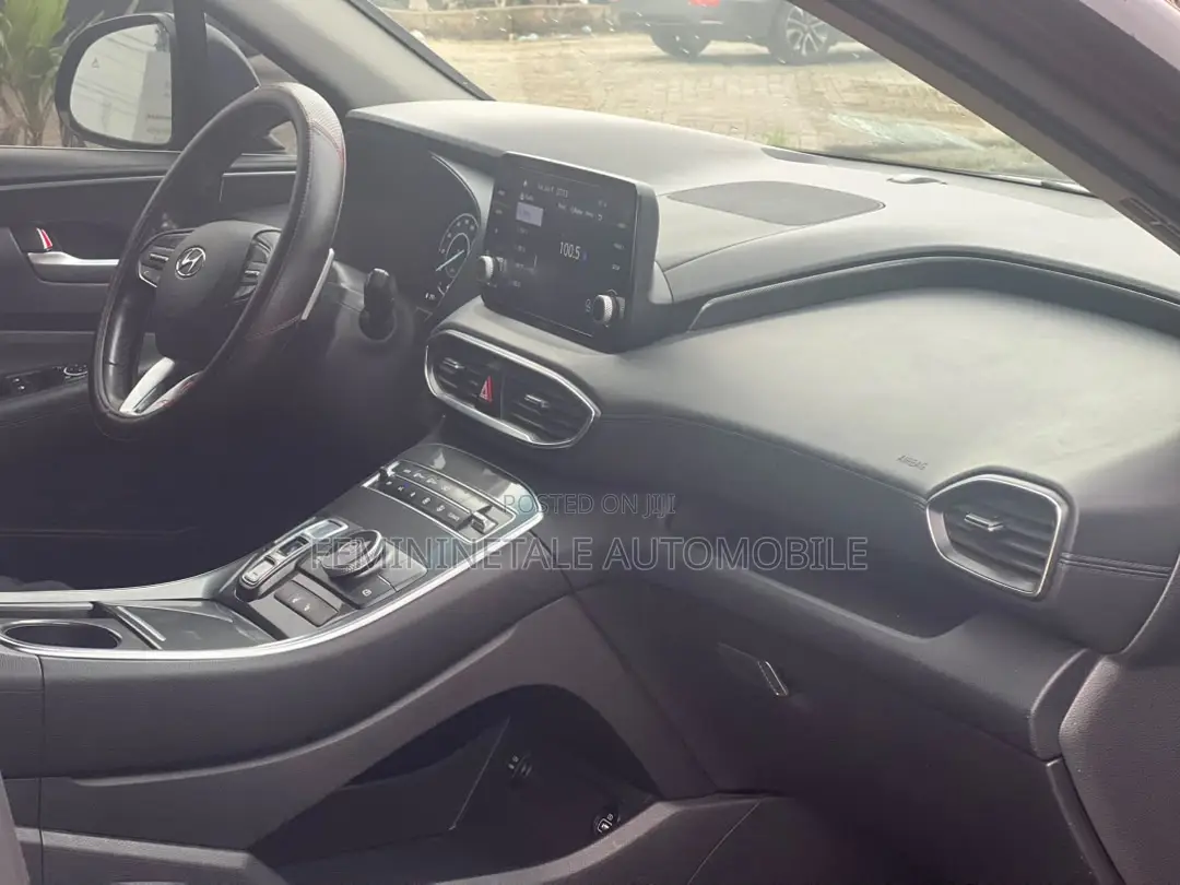 Hyundai Santa Fe SEL 2021 Black