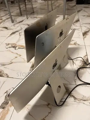 Desktop Computer Apple iMac 8GB Intel Core i5 SSD 500GB