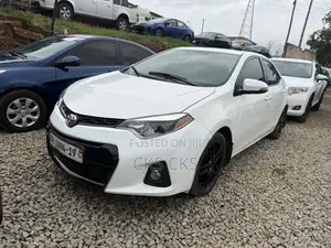 Toyota Corolla 2016 White