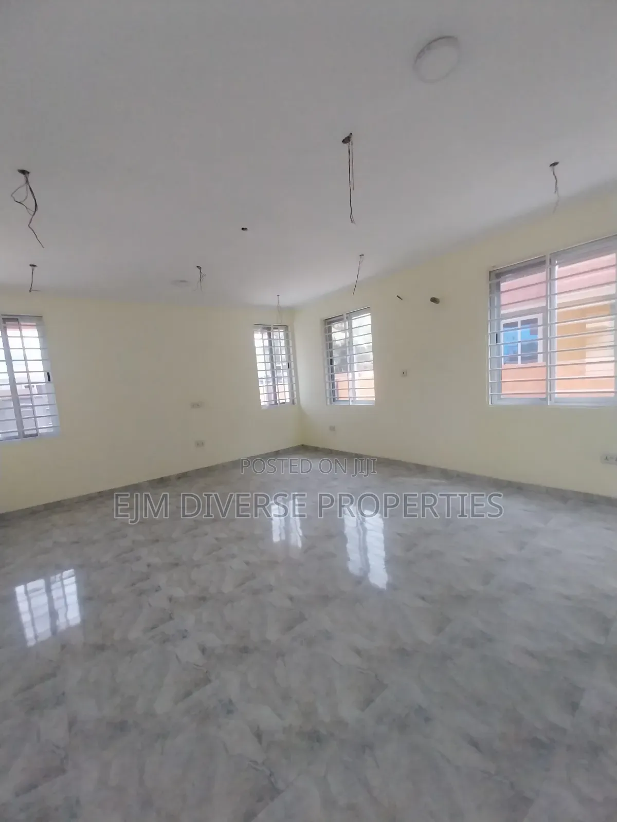 4bdrm Apartment in Hotel Green Mailk, Tsui-Bleoo for sale